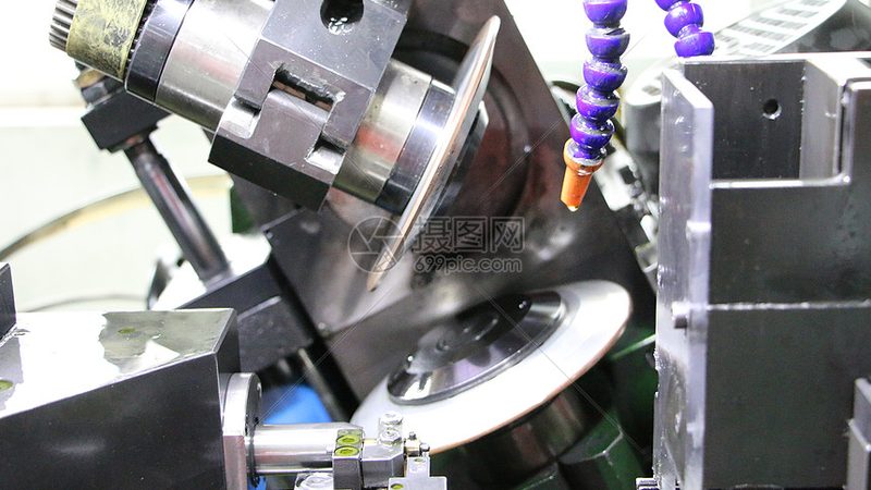 刀具数控磨床选购要点：精准把握工艺需求**